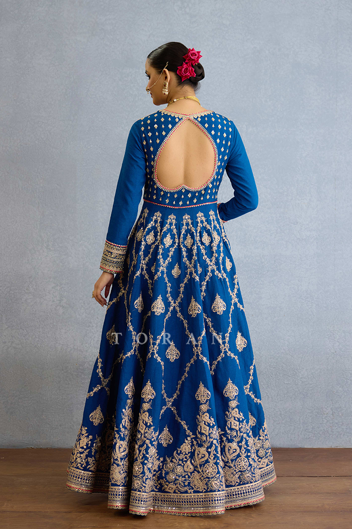 Neernidhi Adija Anarkali Set