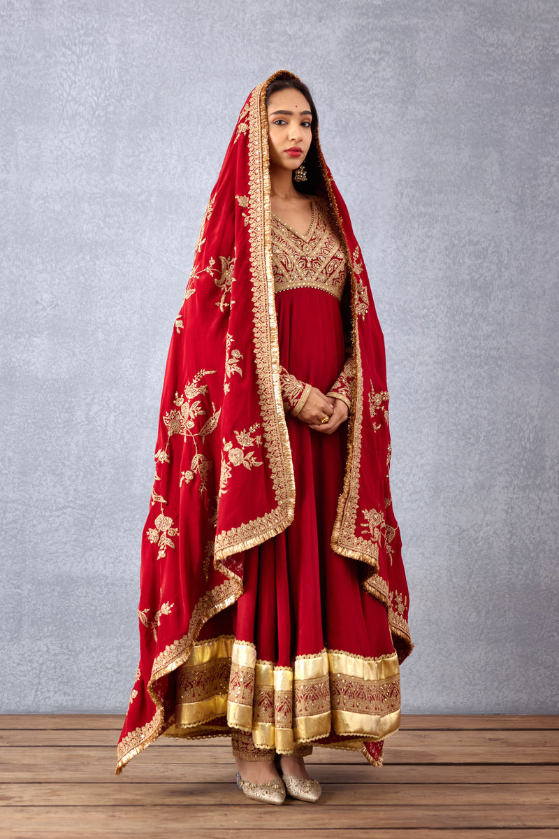 Weddingwear Anarkali Set by Torani