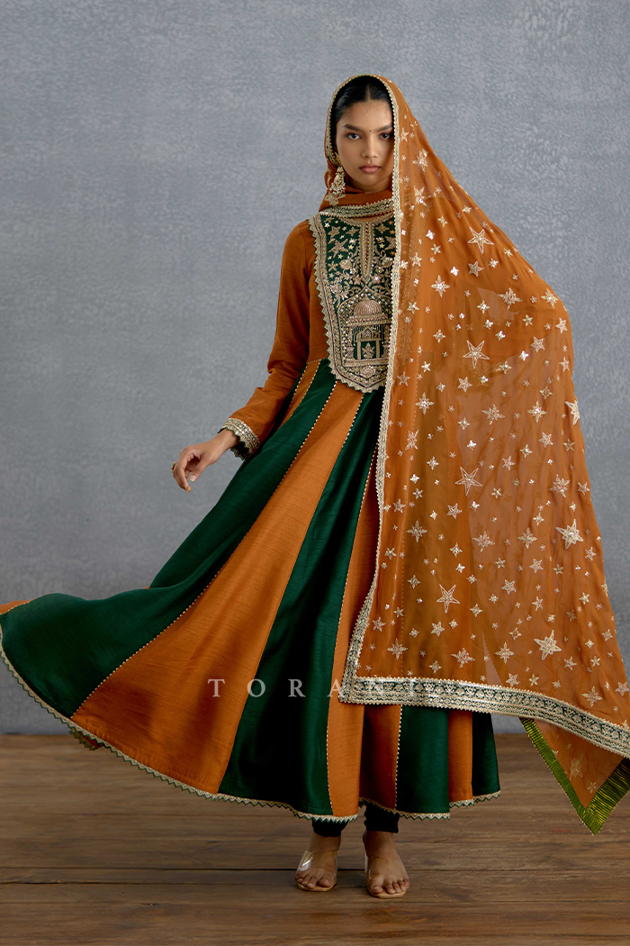 Nooran Sabz Lehar Anarkali Set