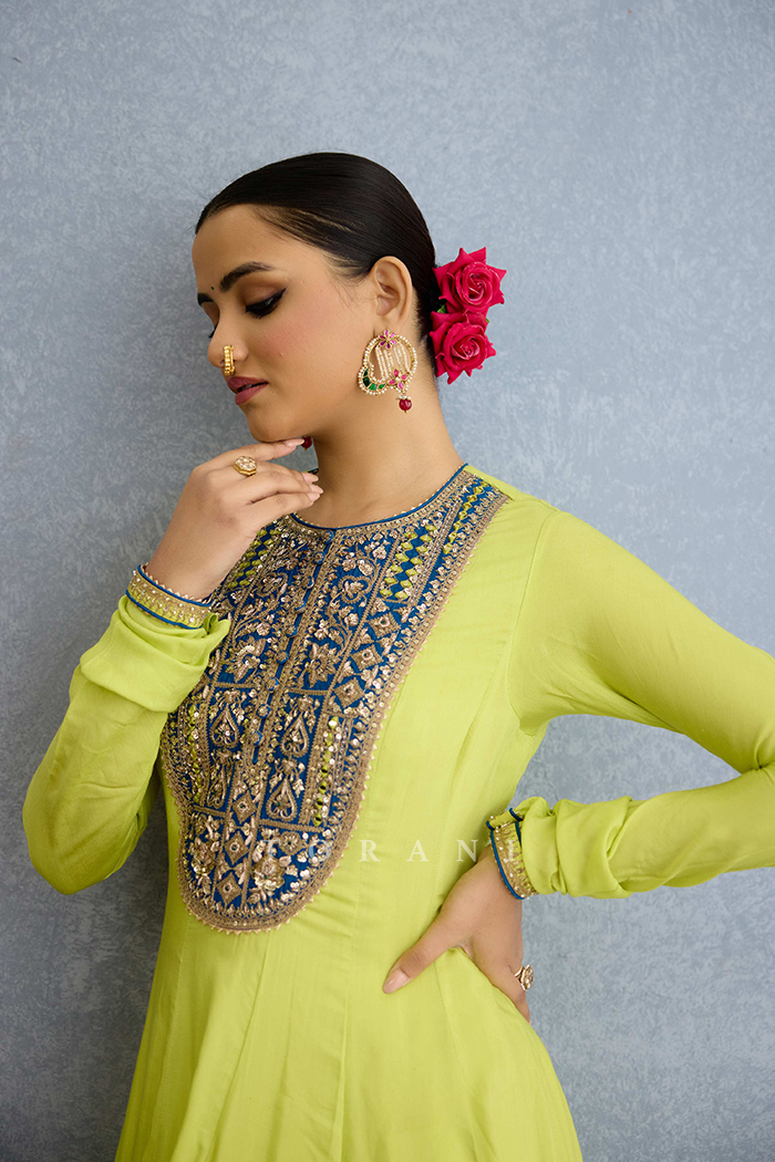 Gul-Mina Sheeba Kurta Set