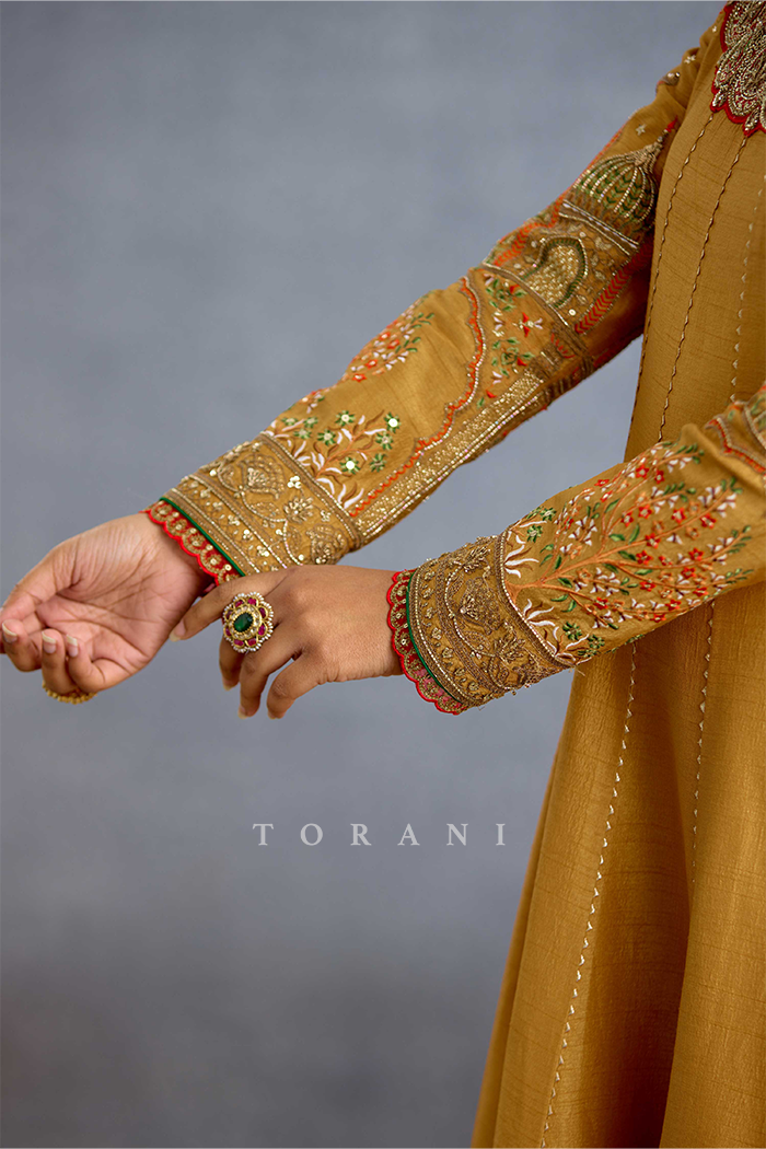 Noor Zehra Anarkali Set