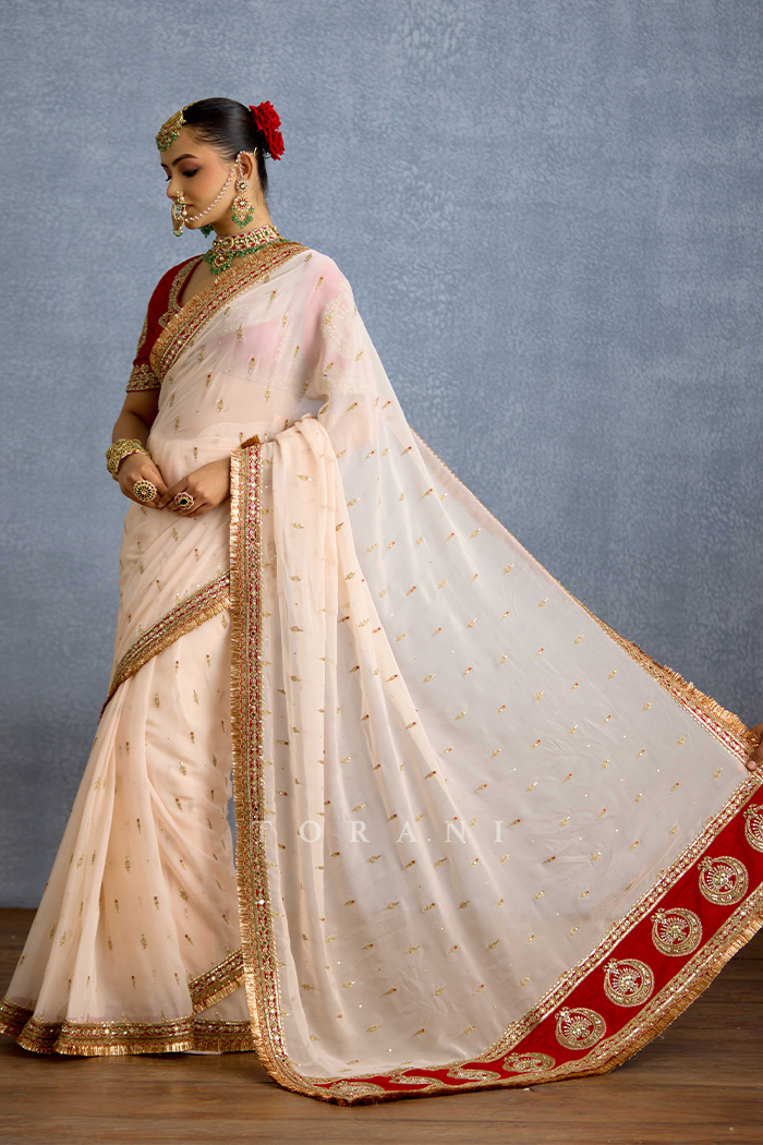 Maahe Riwaayat Saree