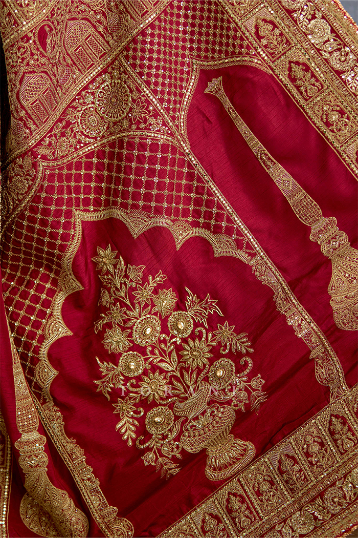 Shams Shaukat Mehel Saree