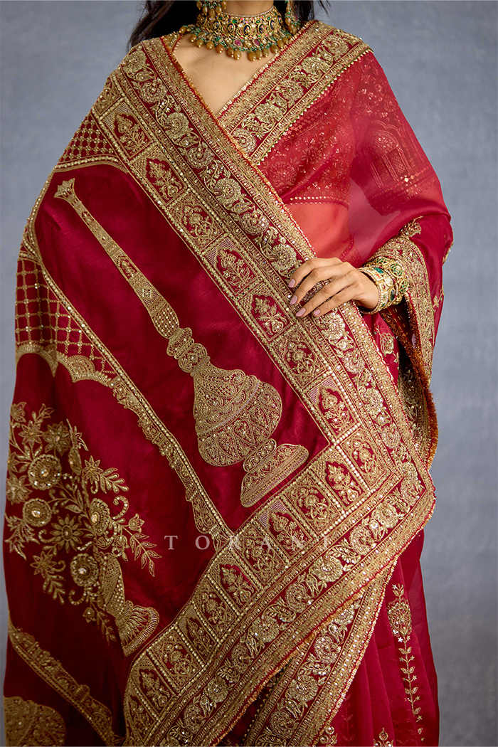 Shams Shaukat Mehel Saree