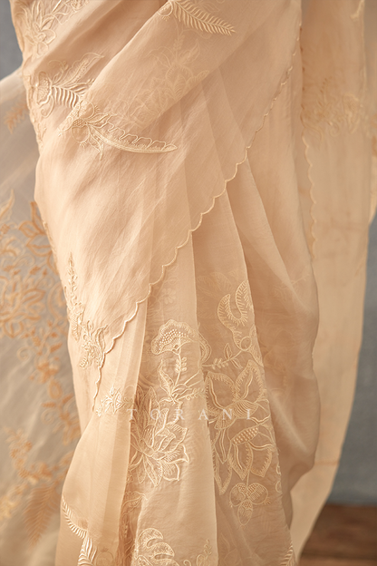 Mradu Pankhuri Saree