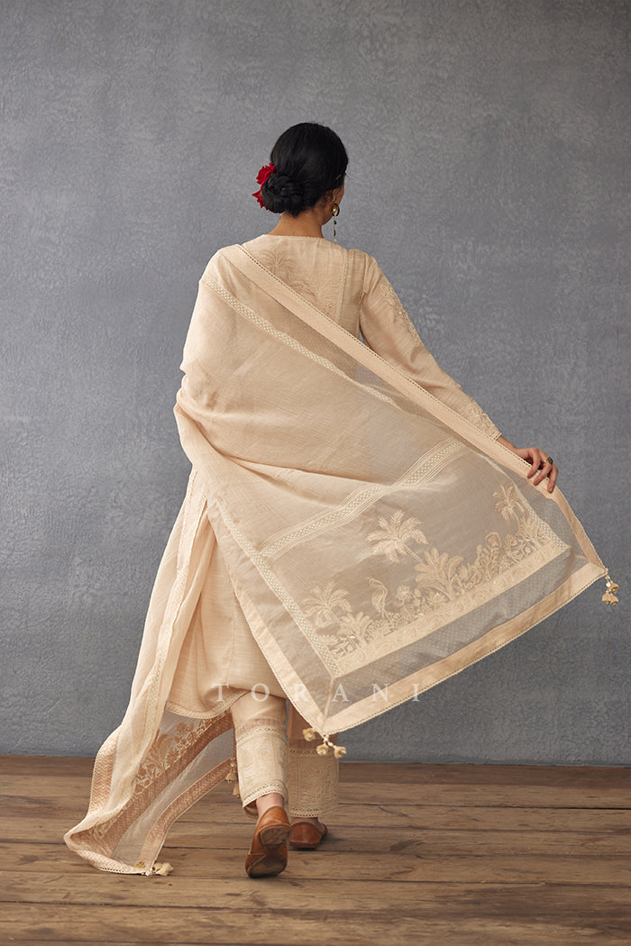 Mradu Deba Priya Kurta Set