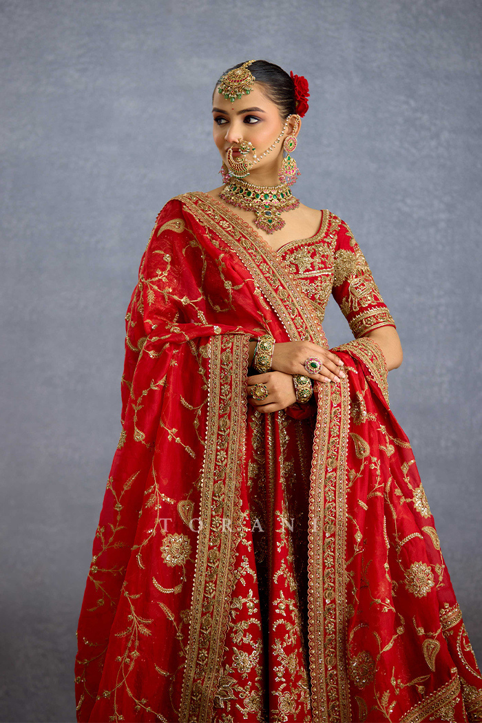 Zehra Malikaana Odhni