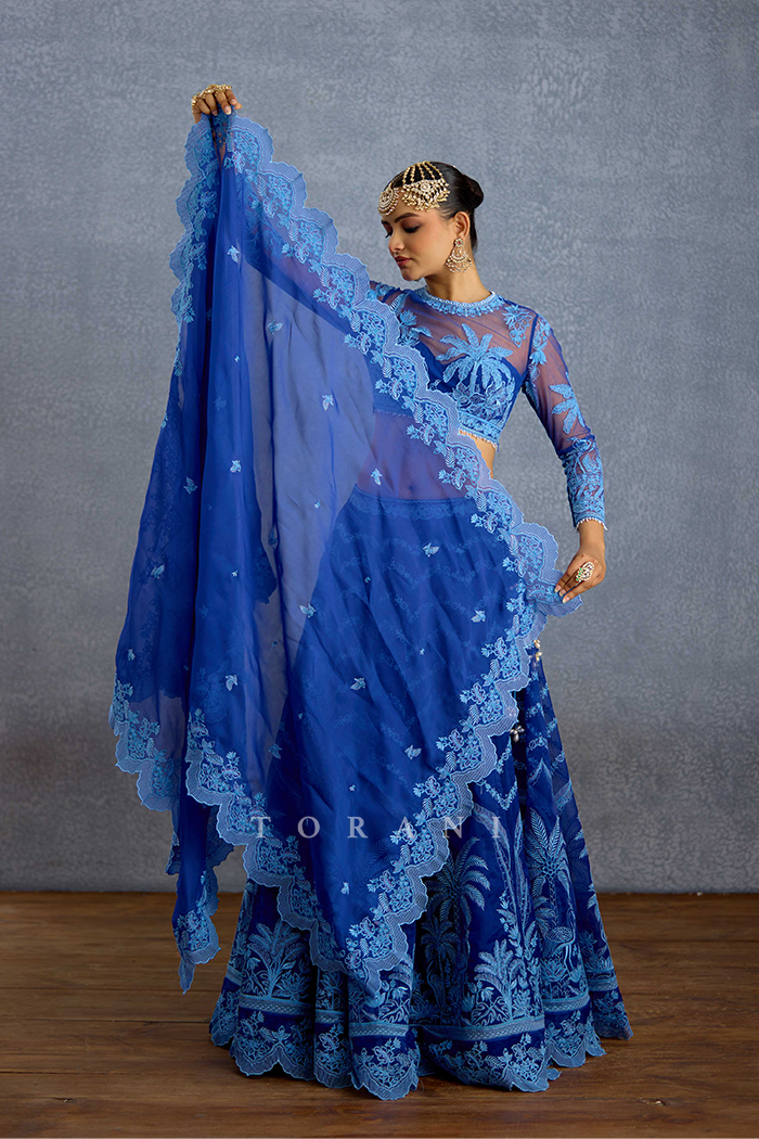 Shayamala Indira Odhni