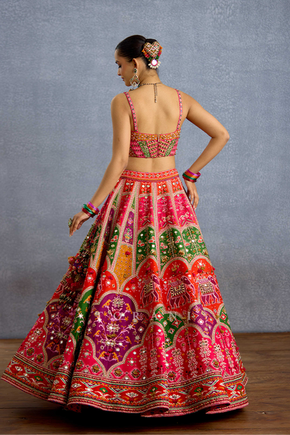 Rangili Dhruvi Drashti Lehenga Set