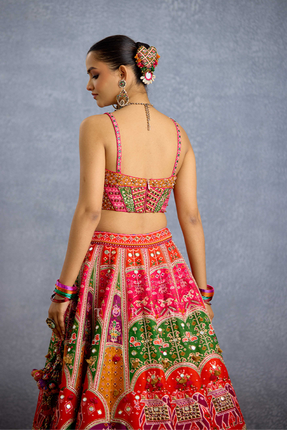 Rangili Dhruvi Drashti Lehenga Set
