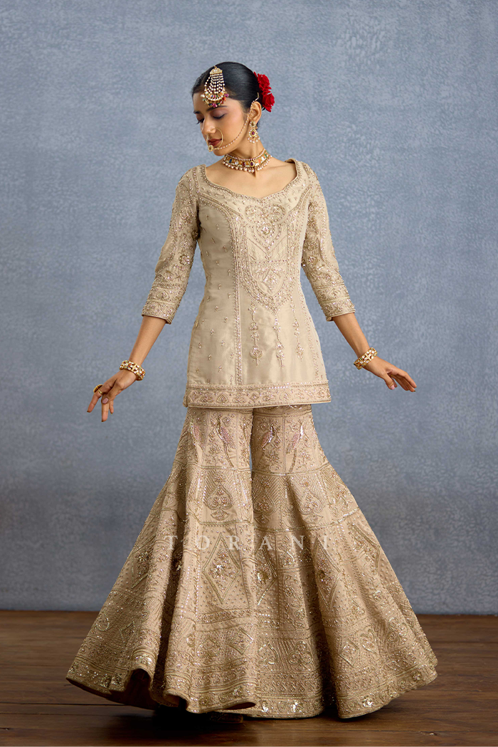 Zard Noor Malka Gharara Set