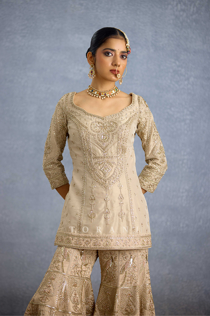 Zard Noor Malka Gharara Set