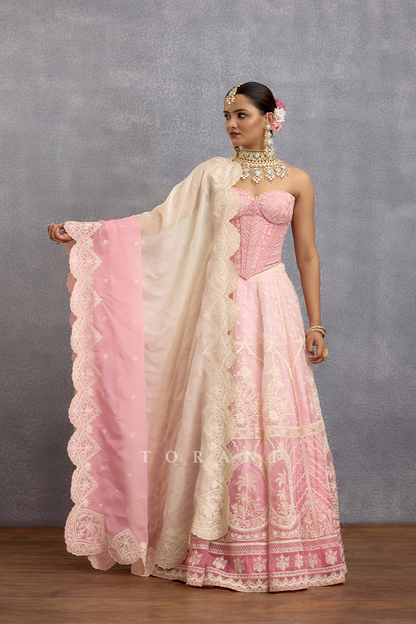 Gulaban Ayra Lehenga Set