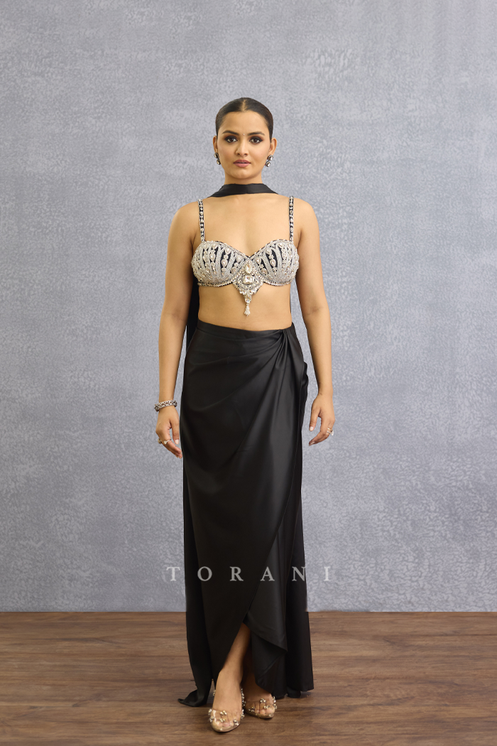 Siyaahi Trisha Skirt Set