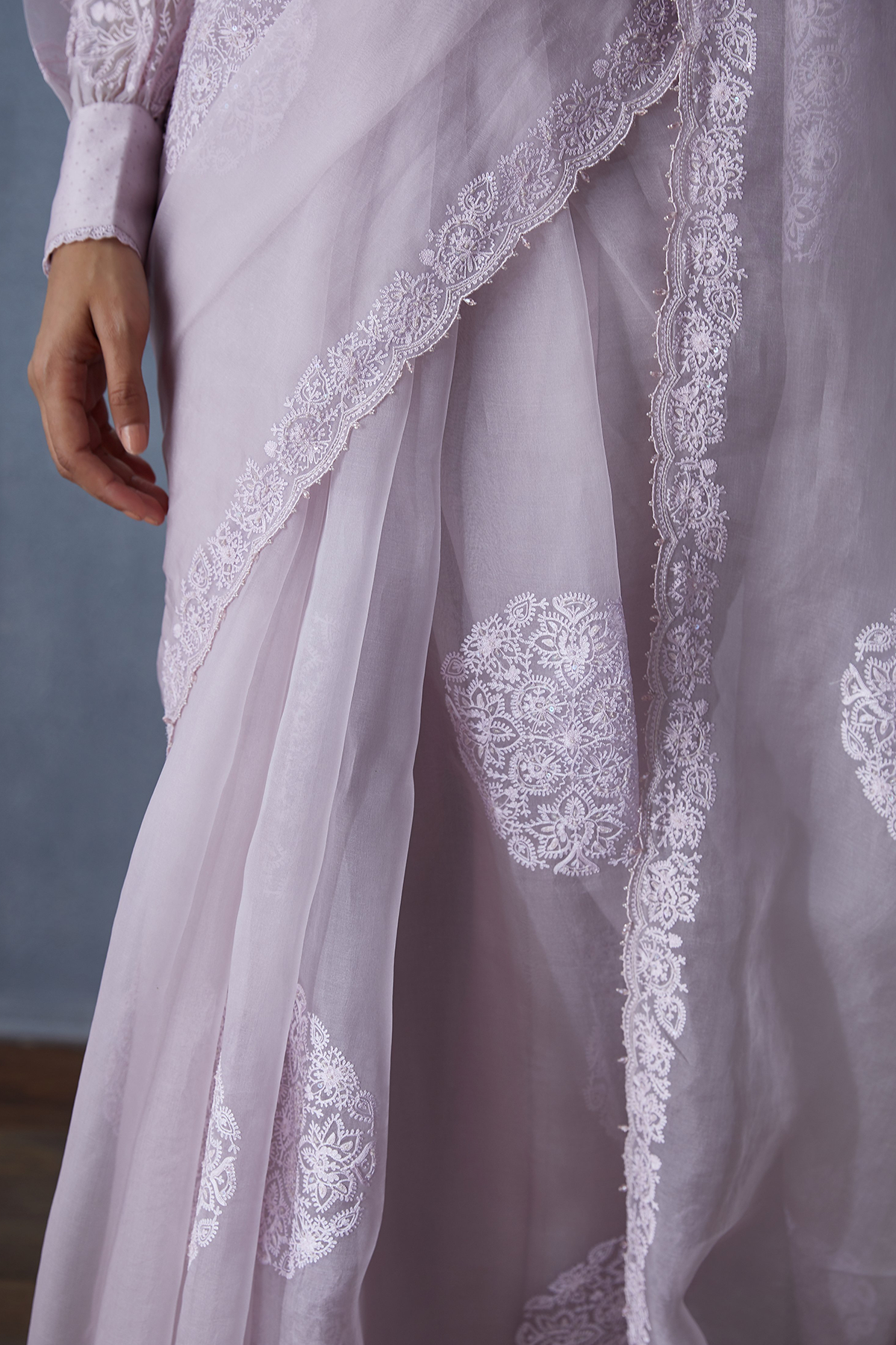 Bakaayan Aadira Saree