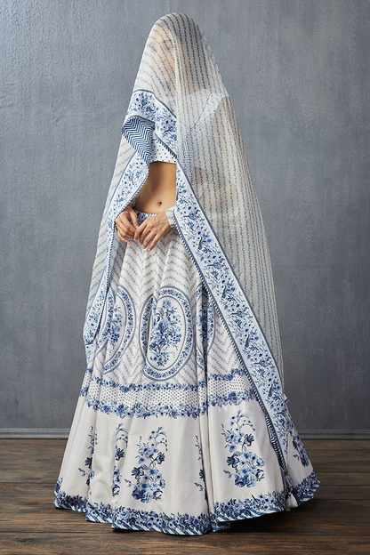 Neeli Gauraiya Poulami Lehenga Set