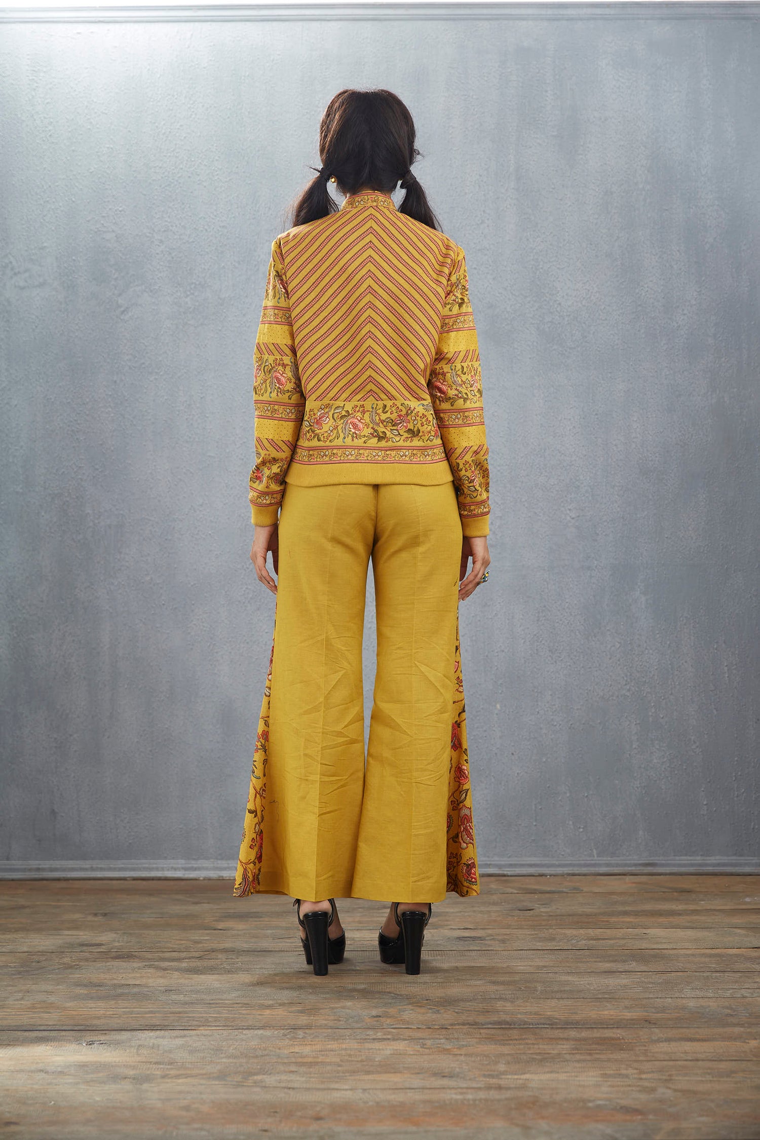 Sunehra Neetu Bomber Jacket