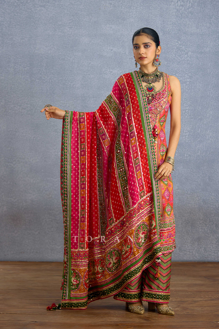 Rangili Jinal Kurta Set