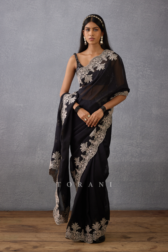 Raat Rani Afrah Saree