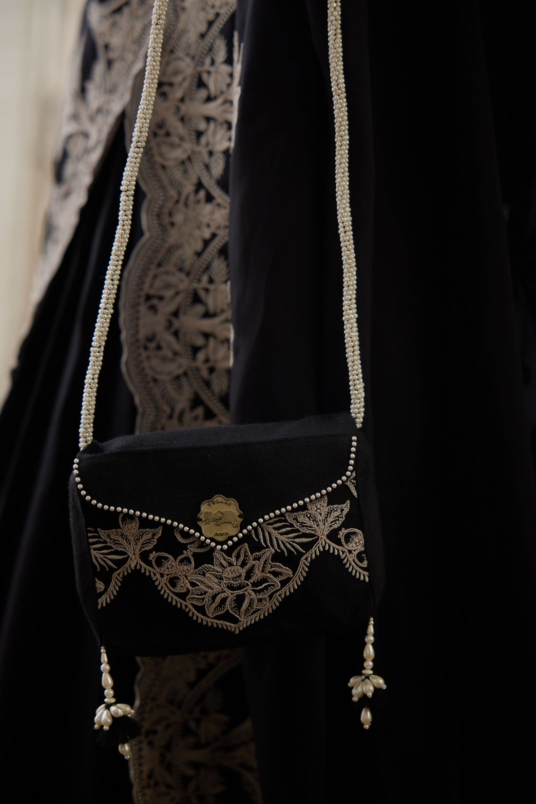 Raat Rani Anik Sling Bag