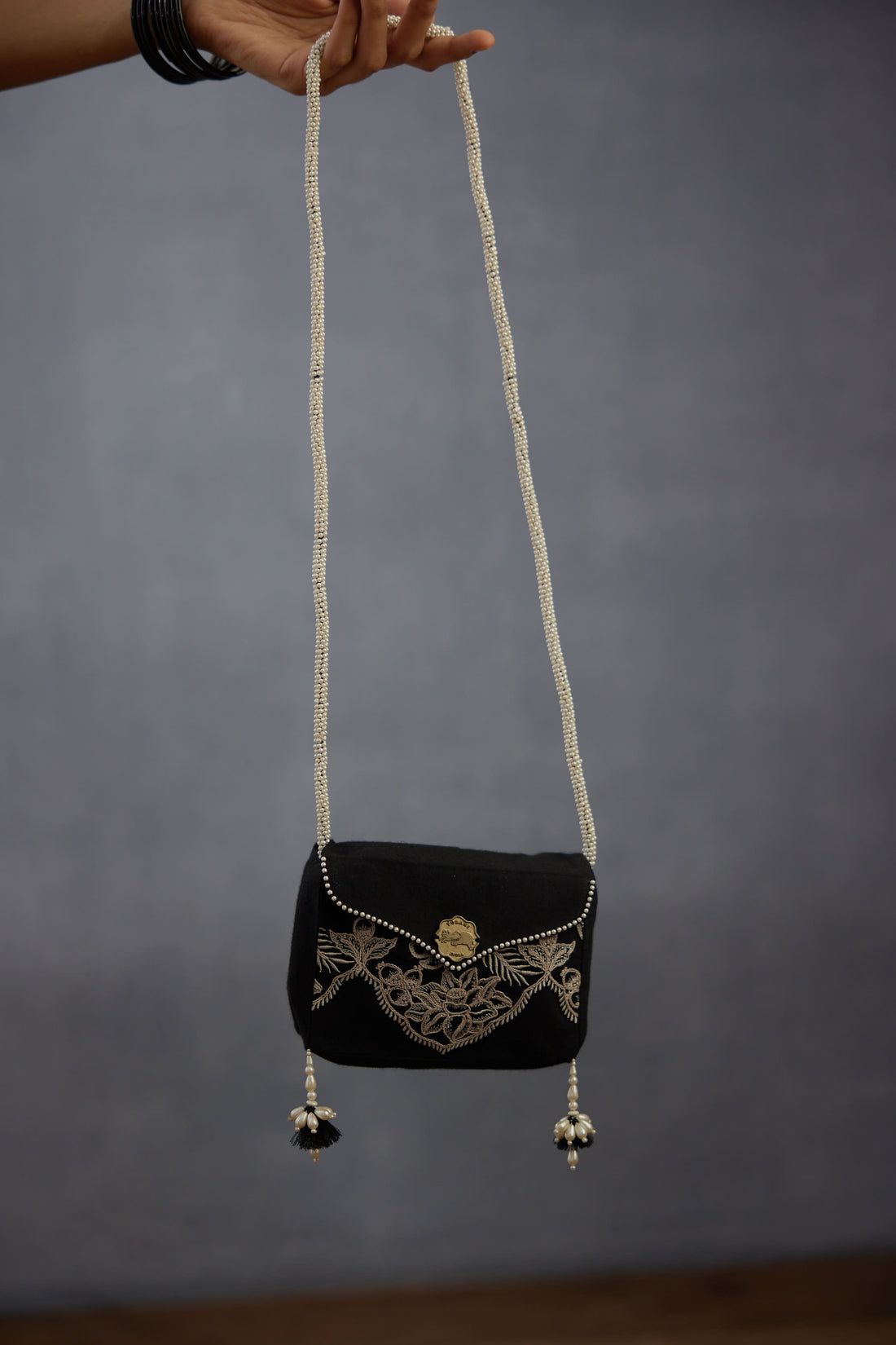 Raat Rani Anik Sling Bag