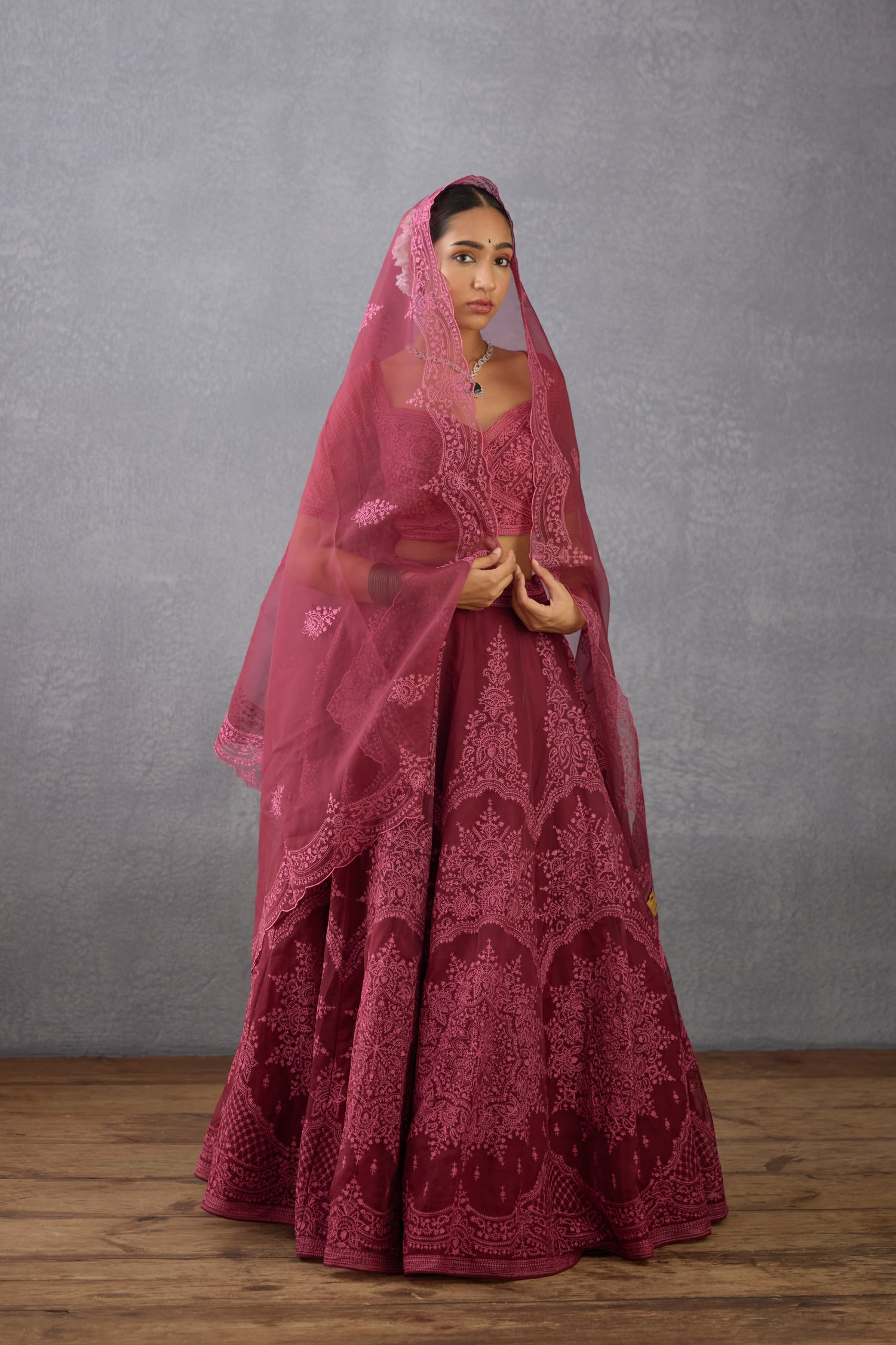 Gulkand Meher Passa Odhni