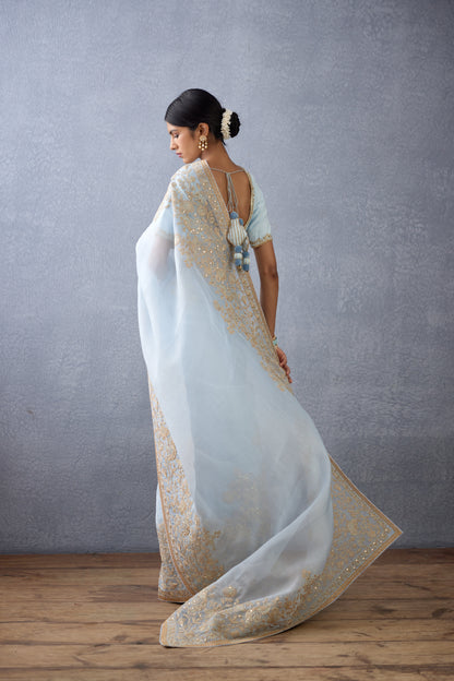 Gul-Nilofer Yashoda Saree