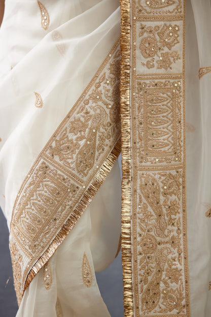 Gul-Bano Amruta Saree