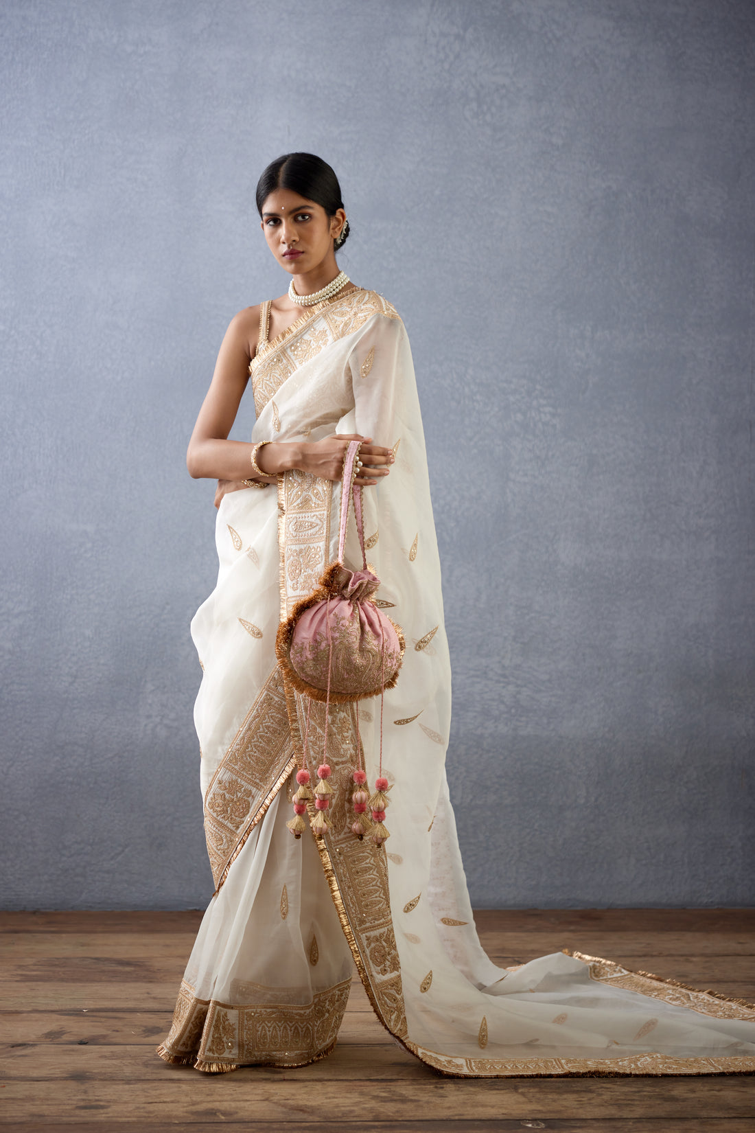 RTS - Gul-Mohar Nilofer Potli