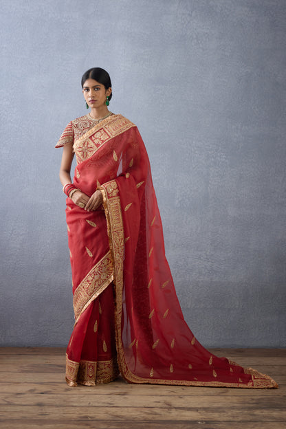 Sindoori Amruta Saree