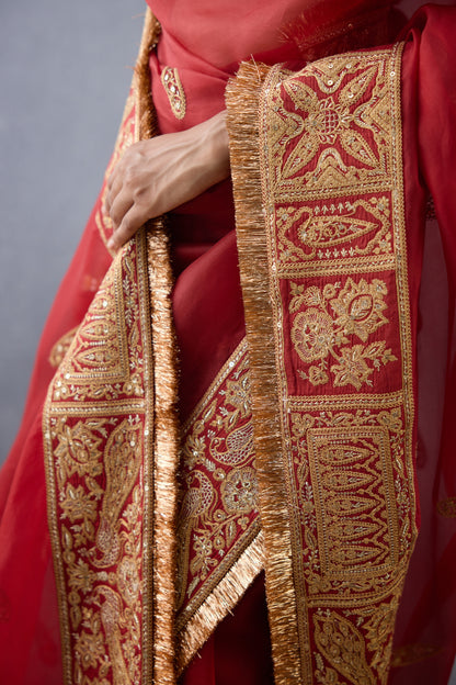 Sindoori Amruta Saree