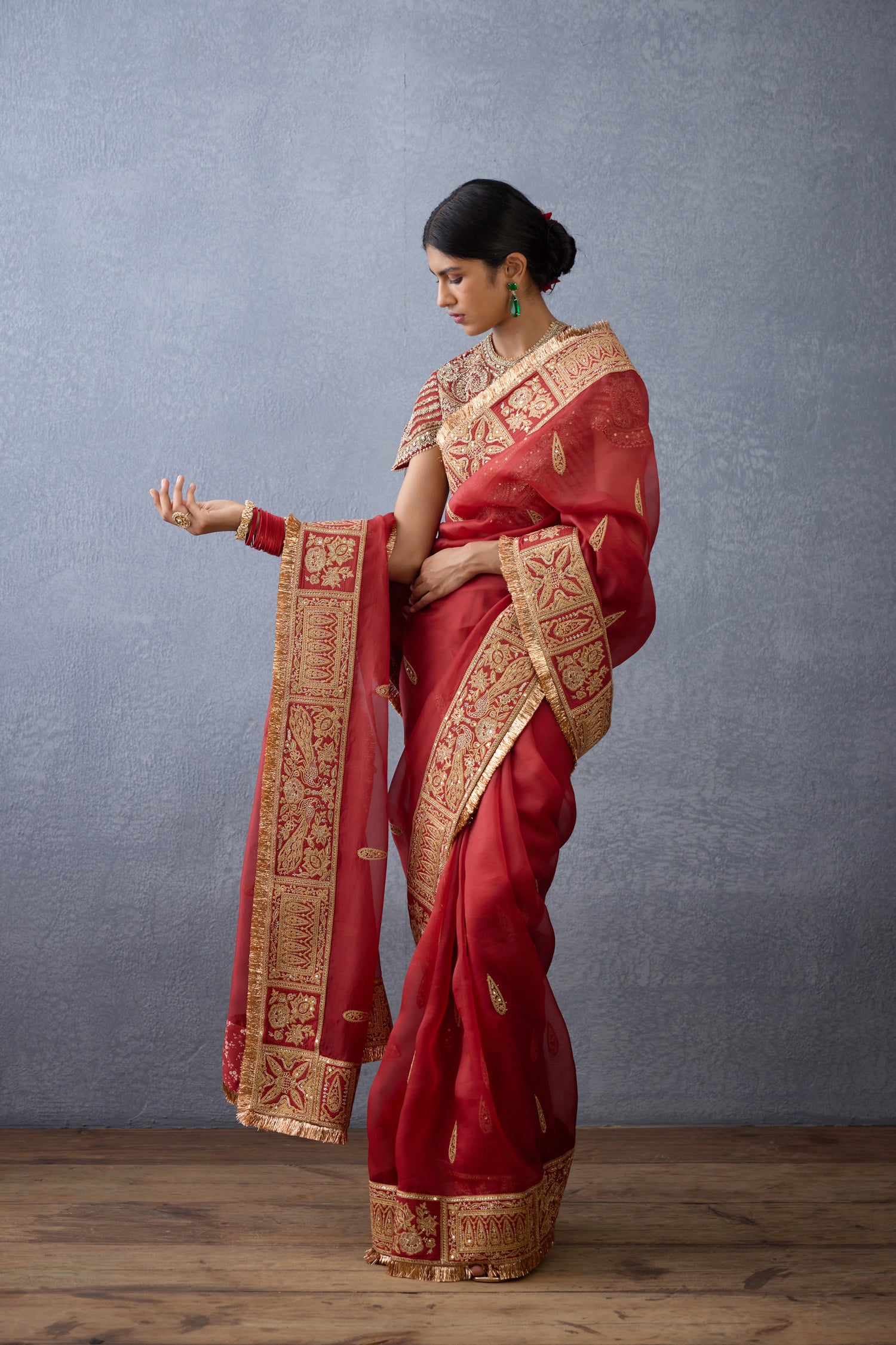 Sindoori Amruta Saree