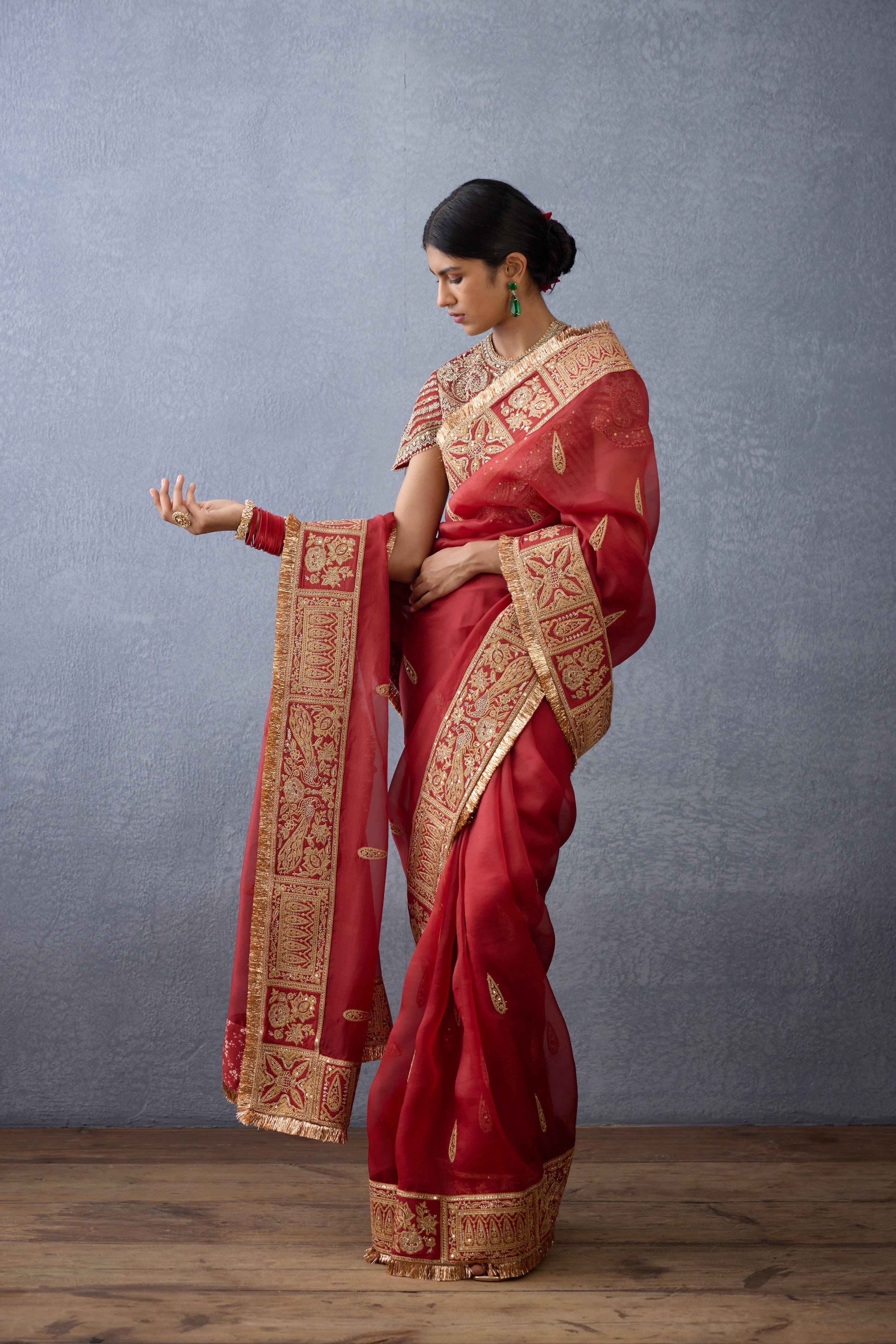 Sindoori Amruta Saree