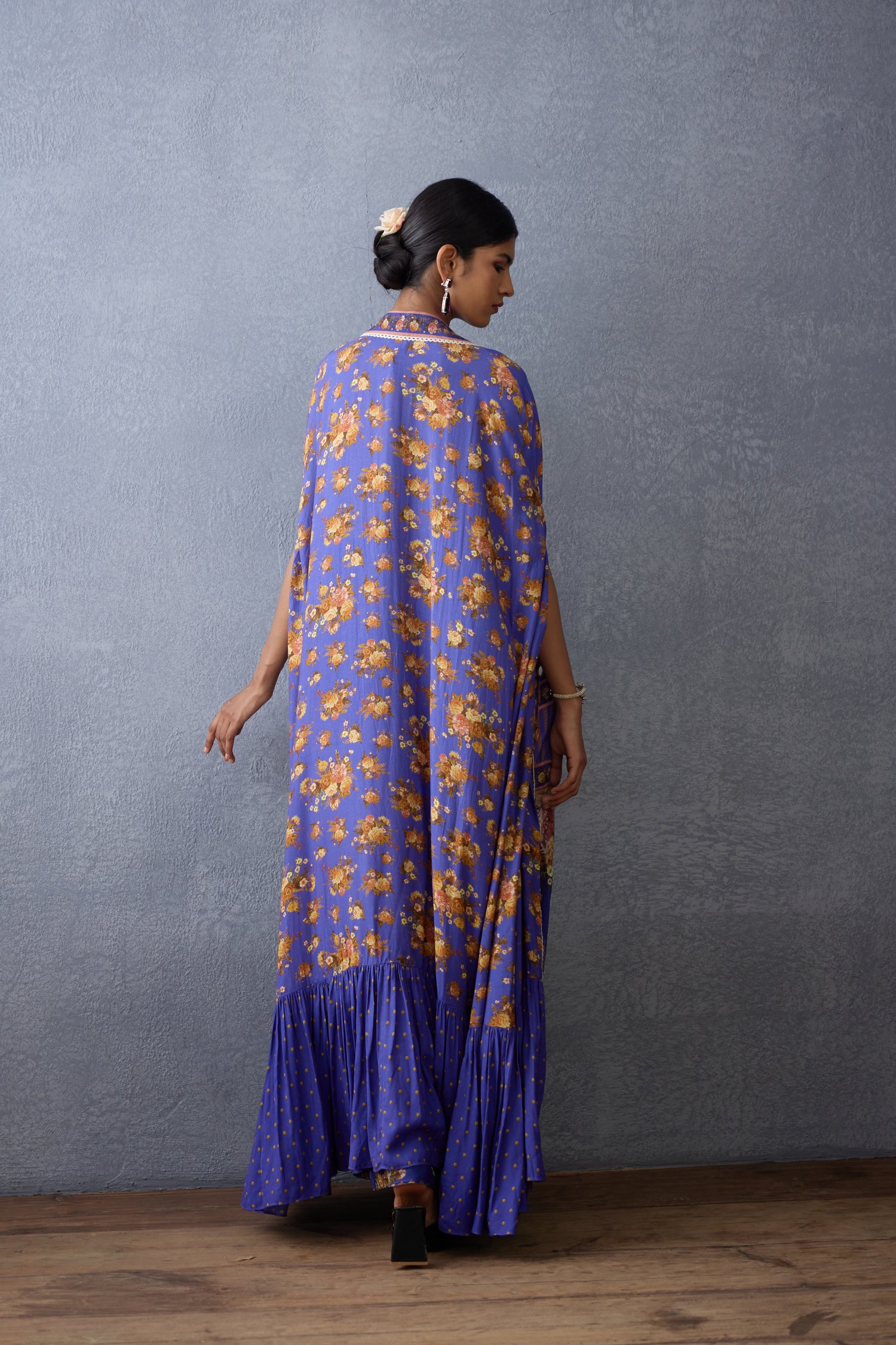 Jamuni Ezzah Cape Set