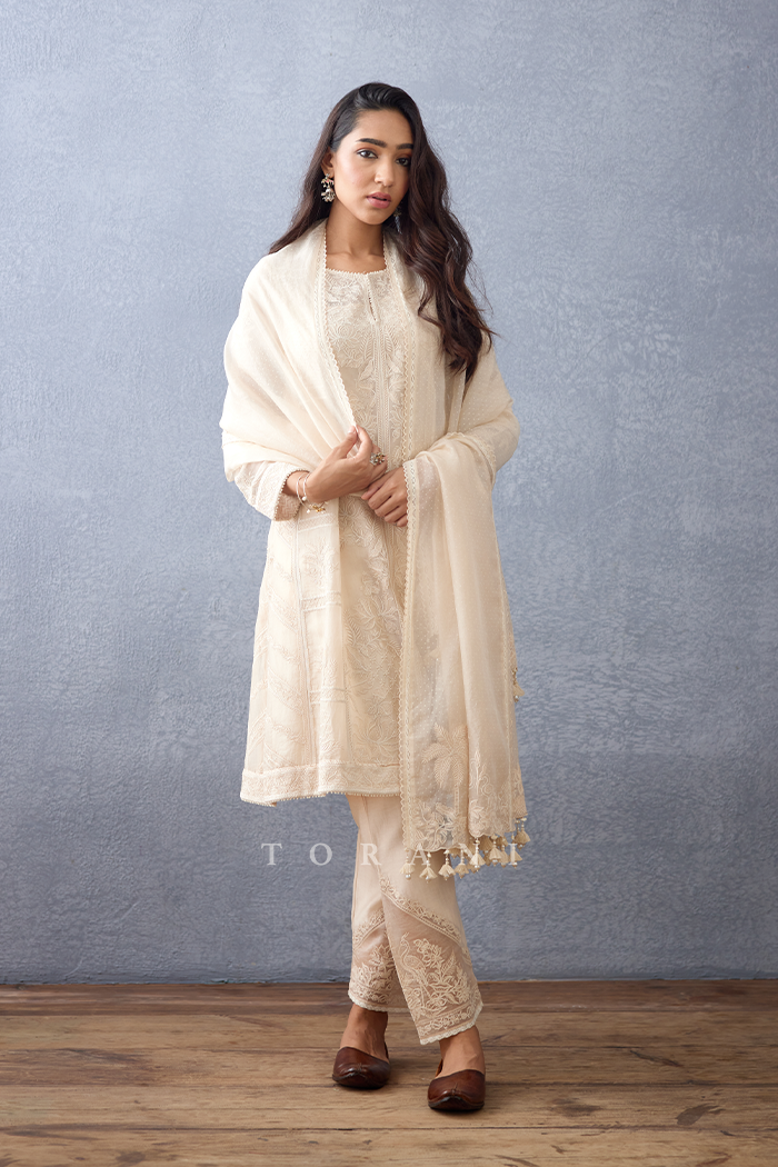 Mradu Samrina Kurta Set