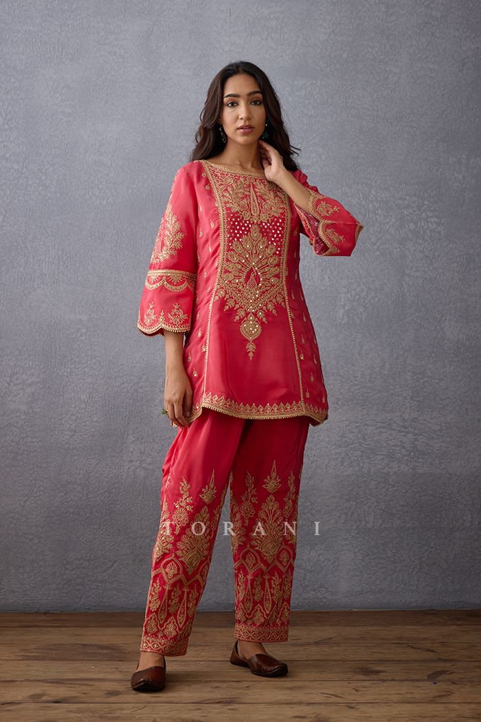 Gul-Kand Saroj Kurta Set