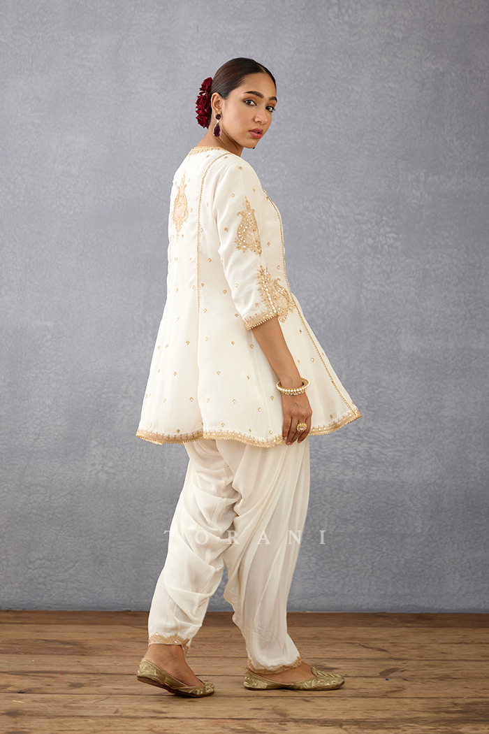 Gul-Bano Mariam Kurta Set