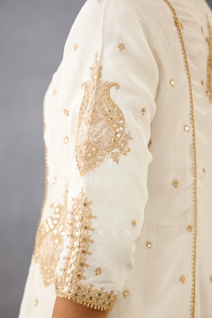 Gul-Bano Mariam Kurta Set