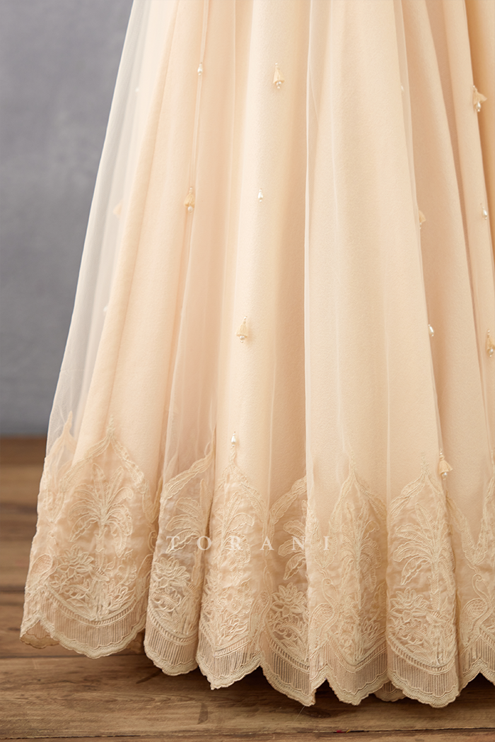 Mradu Anika Lehenga Set