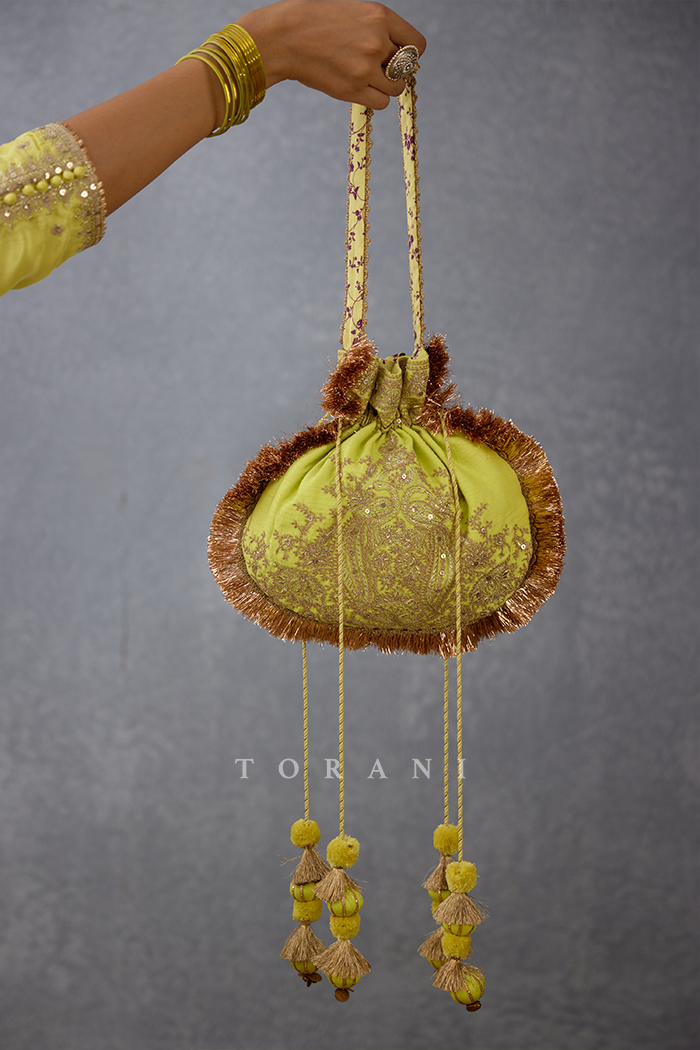 Gul-Mina Nilofer Potli