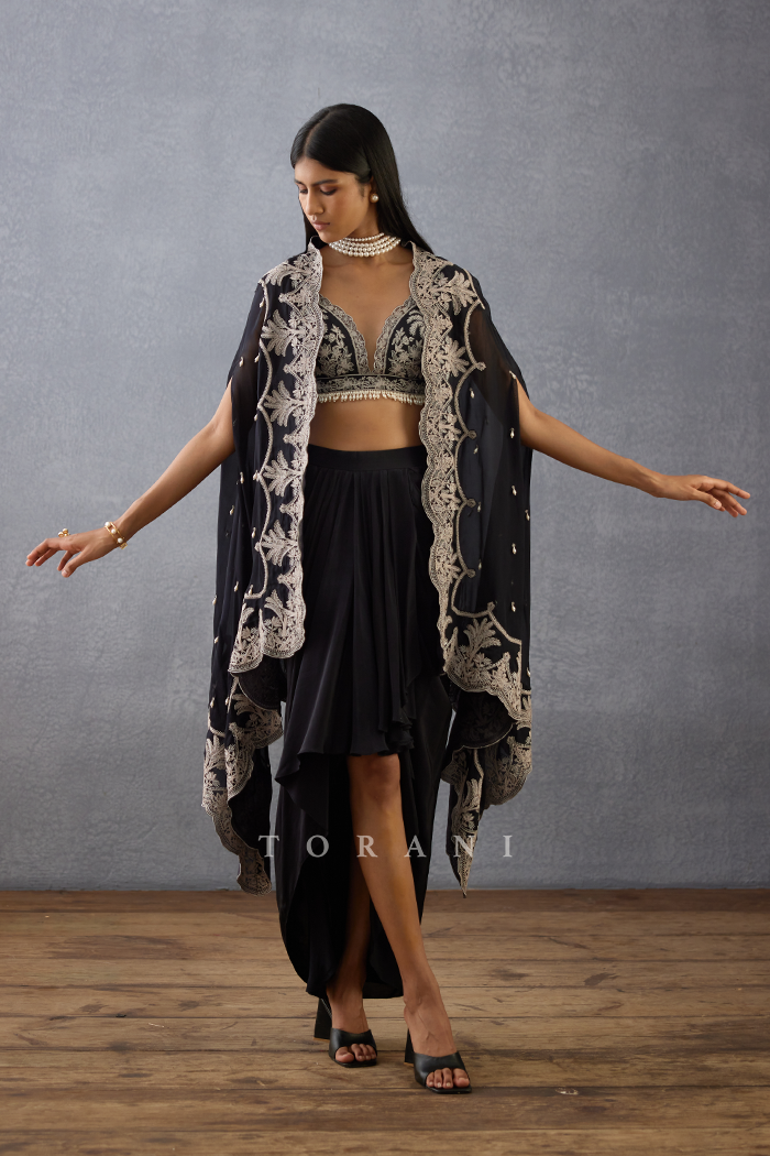 Raat Rani Zuri Cape Set