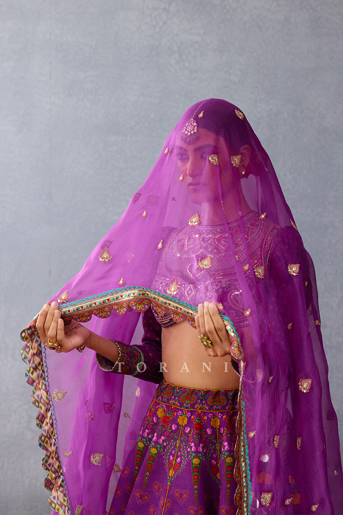 Dil Kusha Aida Odhni