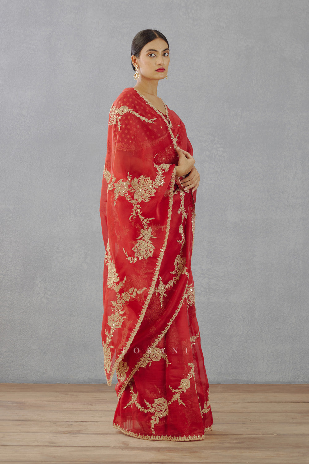 Sindoori Daavya Saree