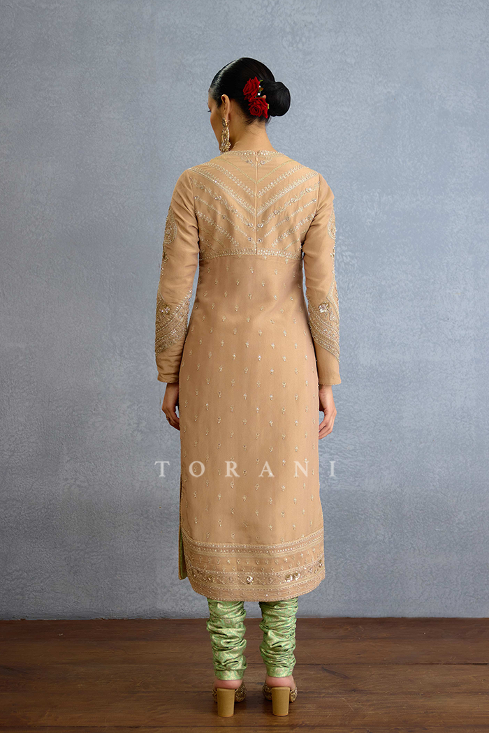 Talai Jahaanaara Khada Dupatta &amp; Kurta Set