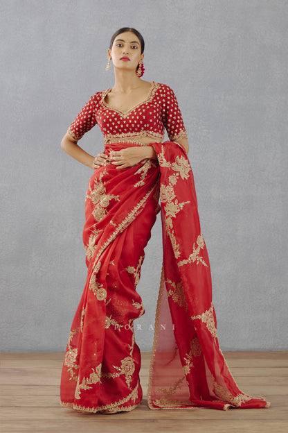 Sindoori Daavya Saree