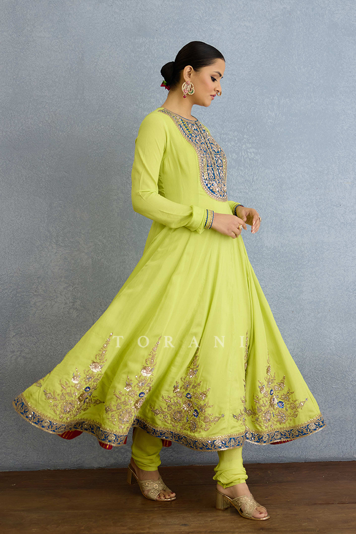 Gul-Mina Sheeba Kurta Set