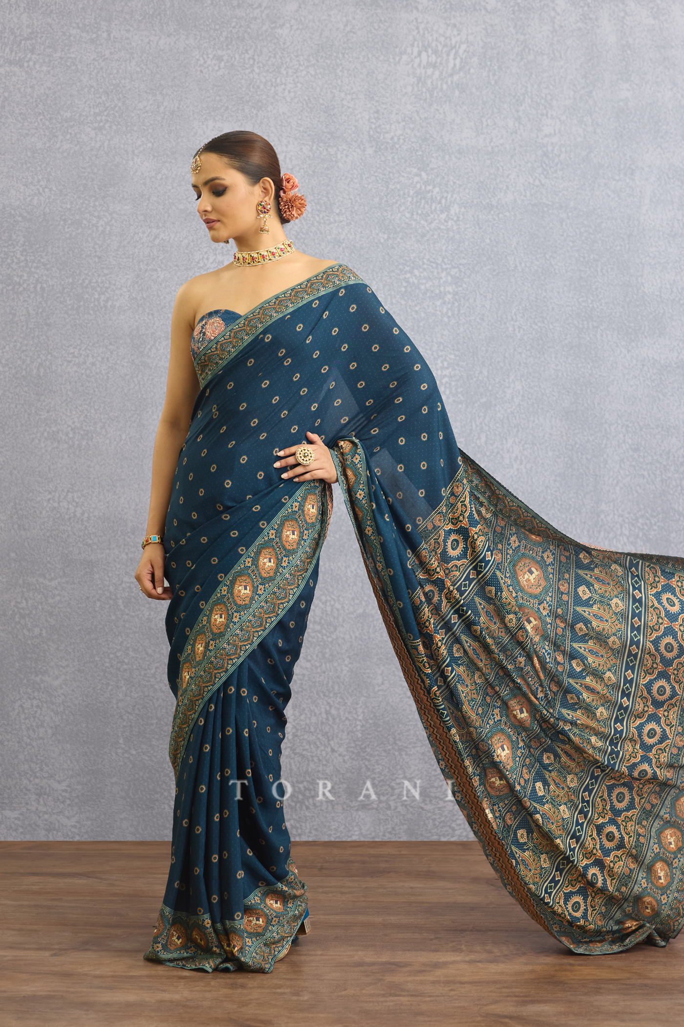 Neelam Manya Saree