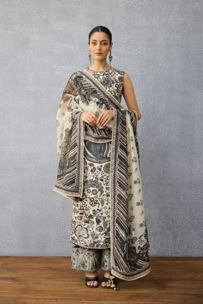 Kalamkari Tanuja Odhni