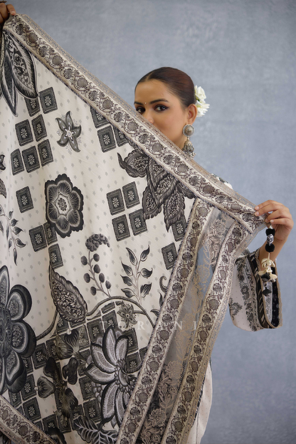 Kalamkari Aadhavi Odhni