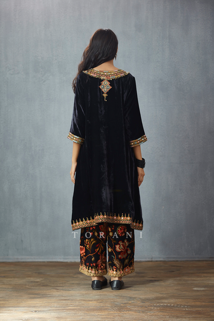 hand embroidered Silk velvet kurta with digital printed pants